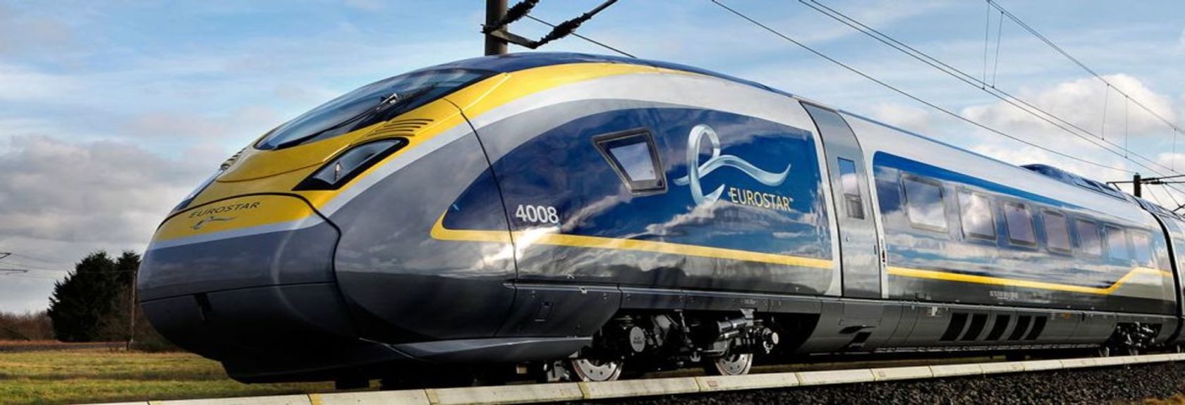 Eurostar começará em 30 de abril de 2020 com a conexão direta de trens entre Amsterdã Central e Londres St. Pancras, eliminando a necessidade de trocar de trem para Bruxelas. Devido a esta mudança necessária em relação ao controle de passaportes, a viagem de trem levou mais de três quartos de hora a mais, o que logo será coisa do passado! A partir de 18 de maio, o Eurostar também funcionará diretamente de Roterdã.