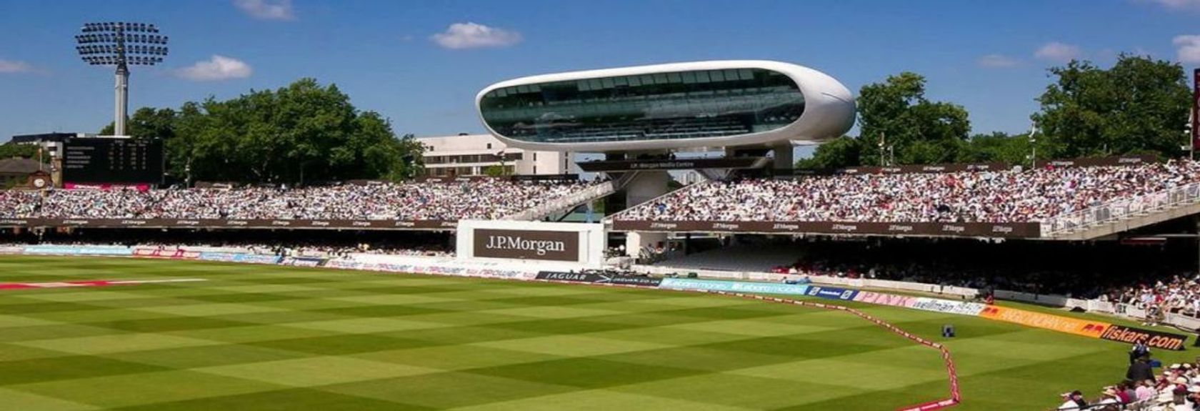 Este passeio lhe dá a oportunidade perfeita para descobrir o mundo do críquete. Dê uma olhada nos bastidores deste estádio histórico. O passeio leva 100 minutos e você terá uma visão completa de 'The Home of Cricket'.
