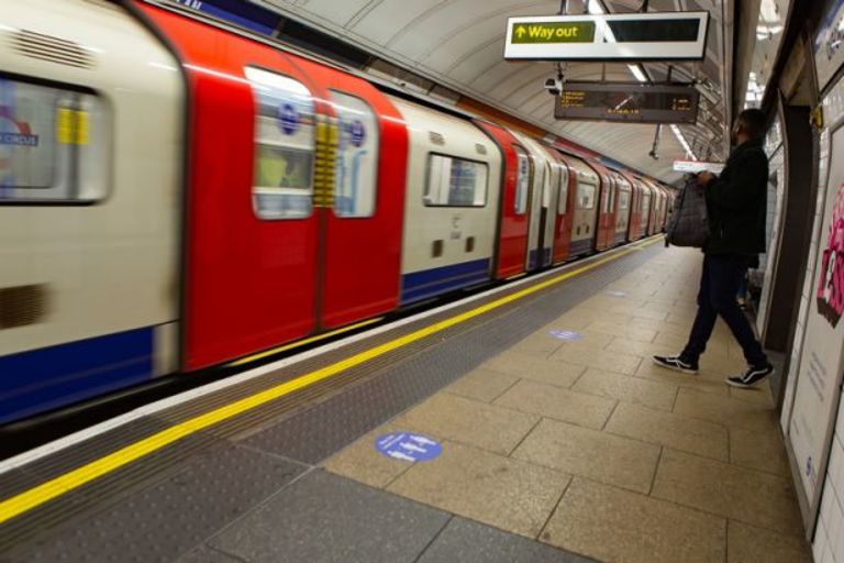 Metro in London 